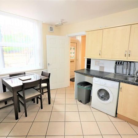 Marley Mansion Apartments - Borough Birkenhead Luaran gambar