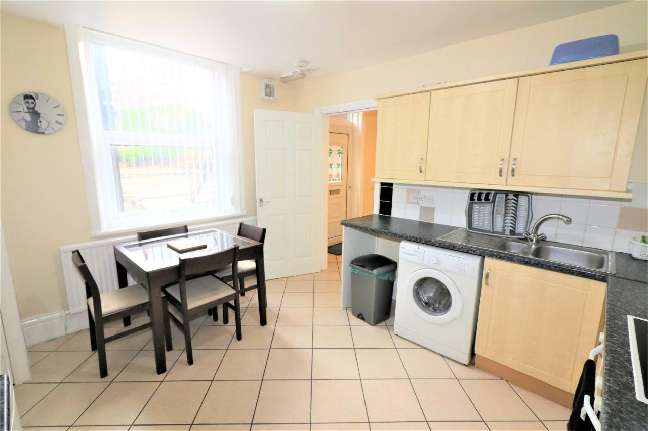 Marley Mansion Apartments - Borough Birkenhead Luaran gambar