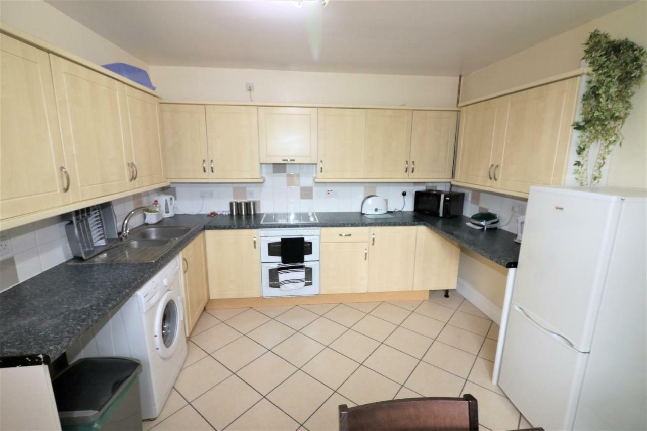 Marley Mansion Apartments - Borough Birkenhead Luaran gambar