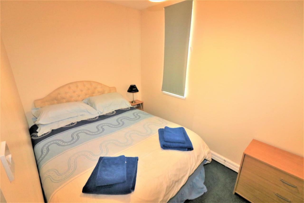 Marley Mansion Apartments - Borough Birkenhead Luaran gambar